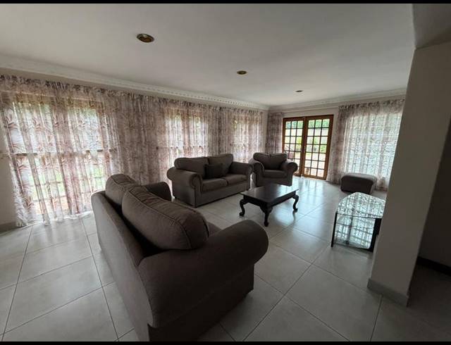 4 BEDROOM PROPERTY TO RENT IN DENNEOORD